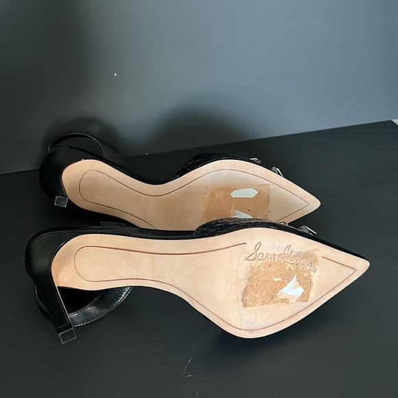 Sam Edelman black closed toe heels size 8.5 M - Picture 3 of 4